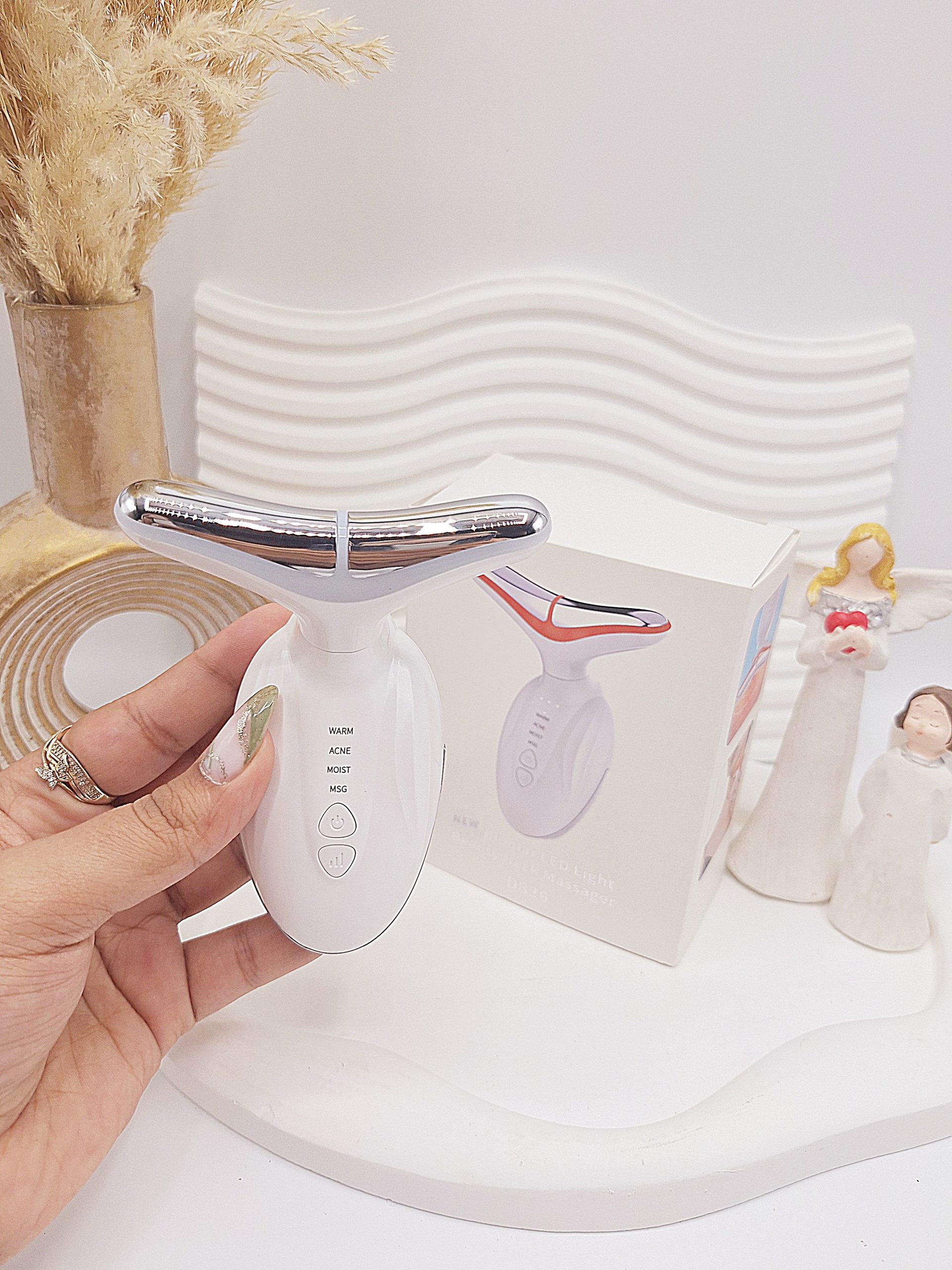 دستگاه جوانساز و لیفتینگ صورت و گردن