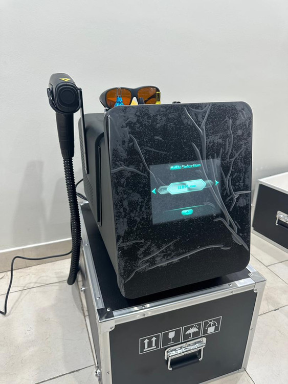 لیزر ناب وی رو میزی